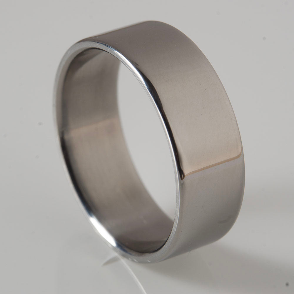 classic mens titanium wedding band