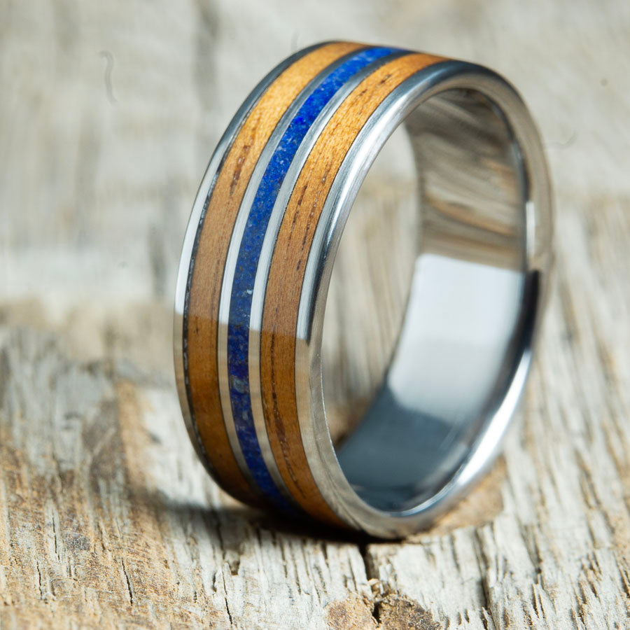 Wooden wedding ring with Koa and Lapis