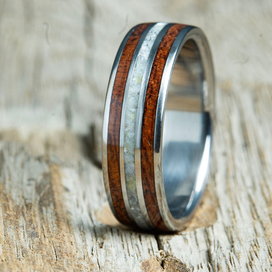 bubinga wood ring with mother of pearl