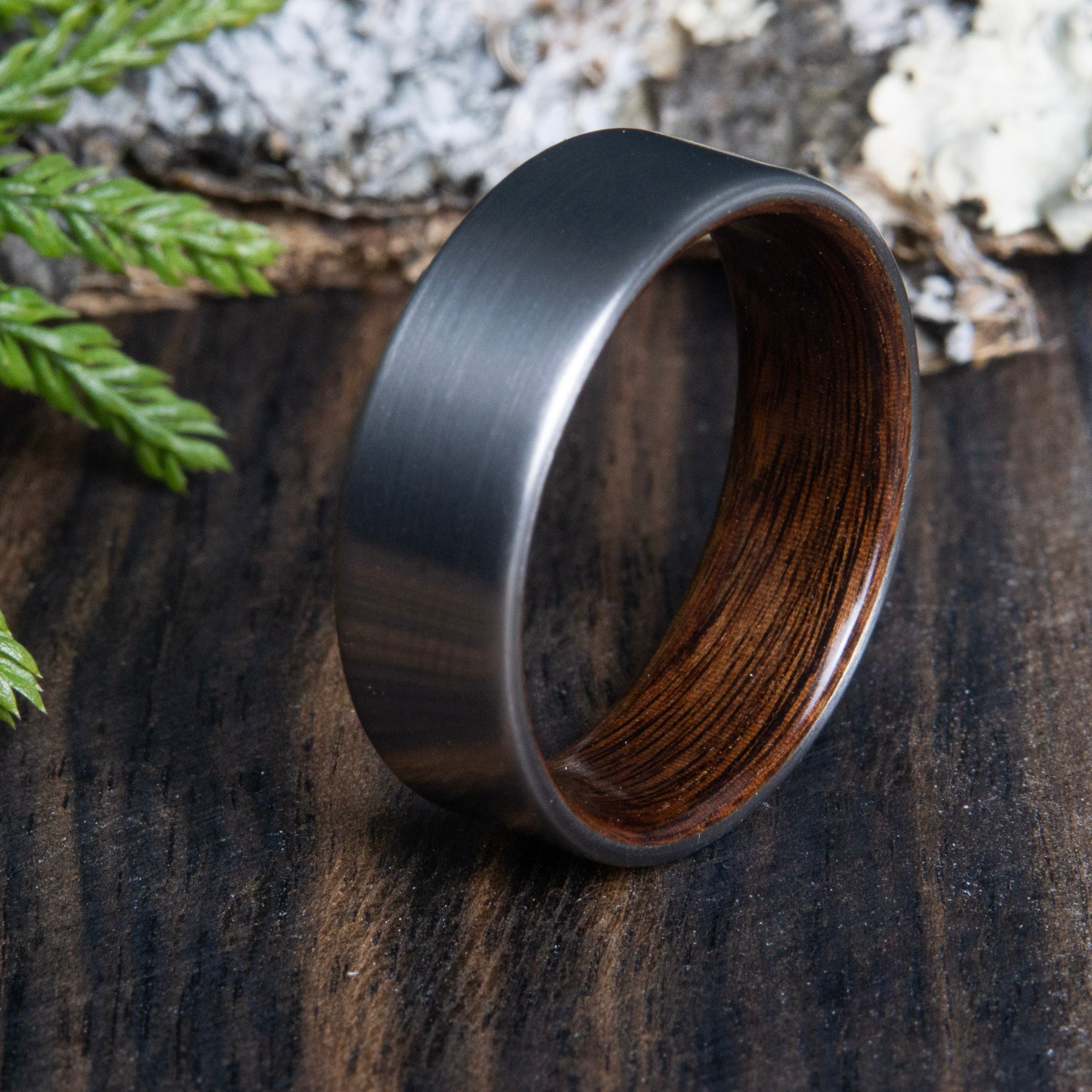 Rosewood ring with titanium