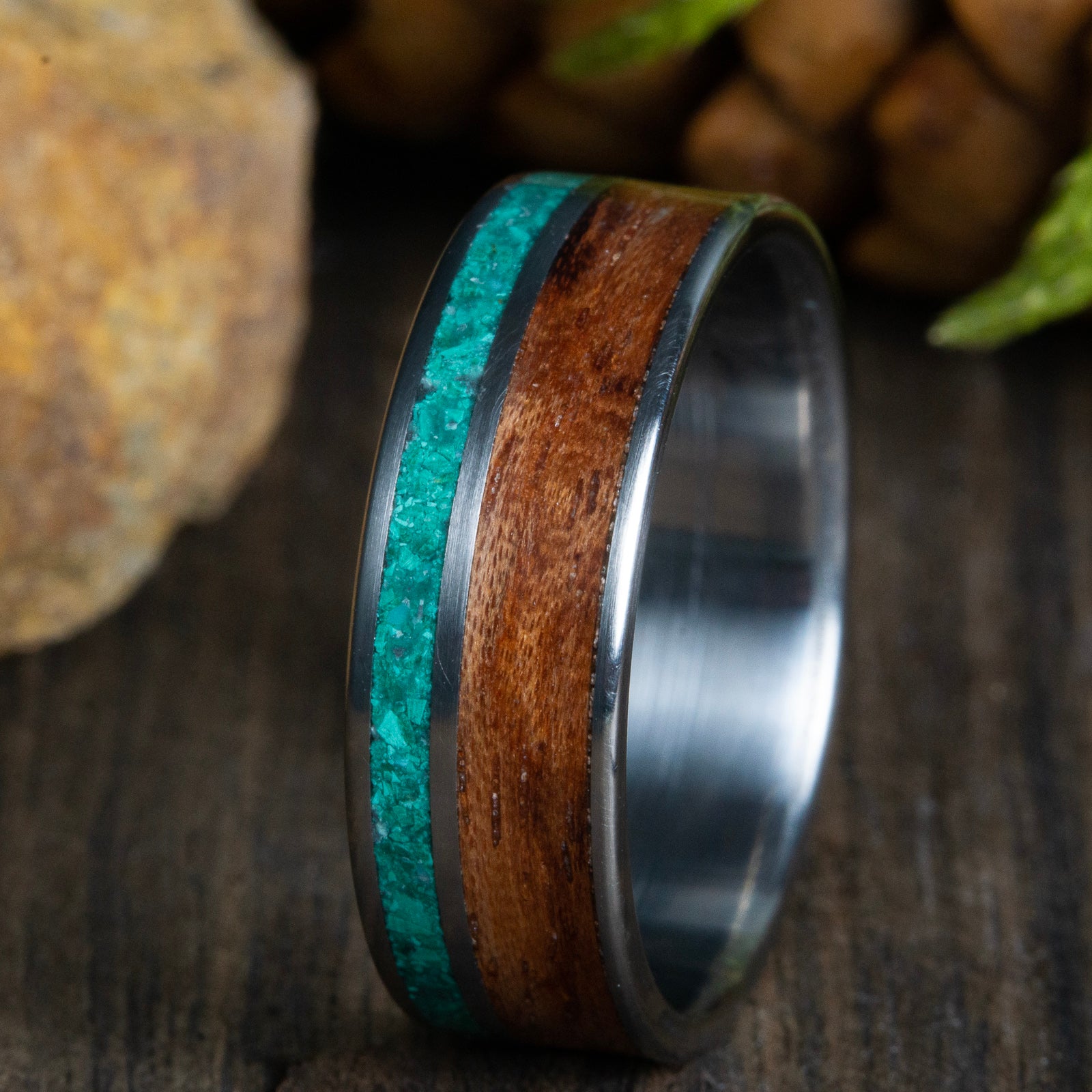 Wood ring with malachite and titanium