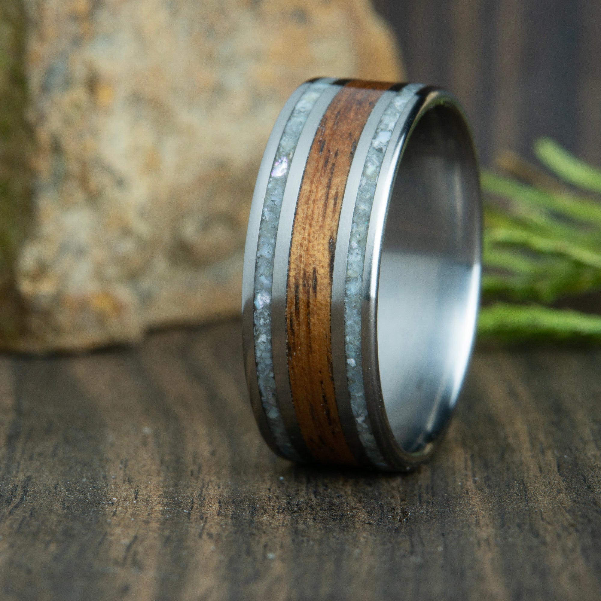 koa wood ring with mother of pearl